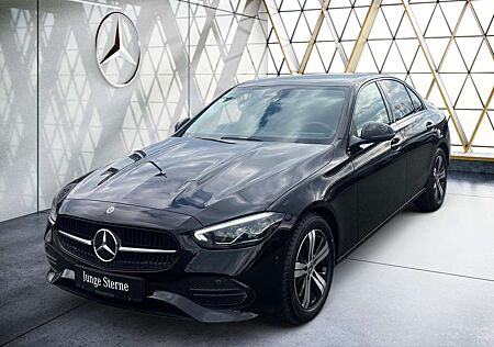 Mercedes-Benz C 180 Avantgarde Night*Kamera*CarPlay*AmbiLight*
