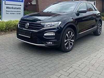 Volkswagen T-Roc IQ.DRIVE 4M 2.0 TDI DSG AHK NAV NBA ACC RFK