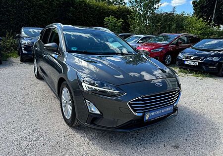 Ford Focus Turnier Aut Titanium LED Kamera ACC BliSpo