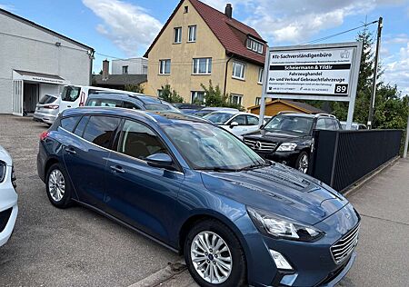 Ford Focus Titanium X LED Navi PTS Kamera 1.Hd
