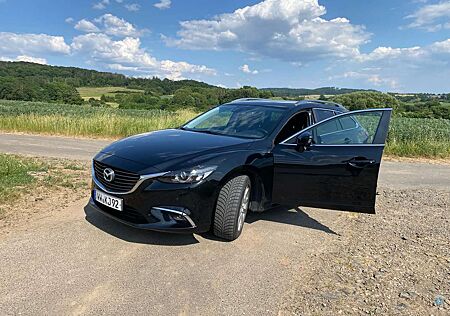 Mazda 6 Exclusive-Line