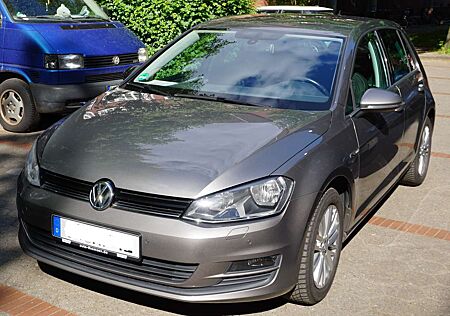 VW Golf Volkswagen 1.2 TSI BlueMotion Technology DSG Cup