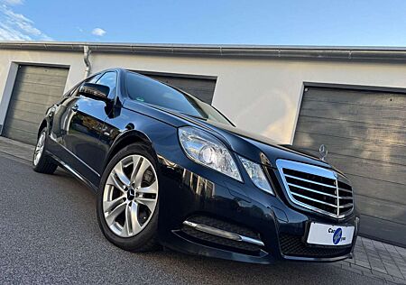 Mercedes-Benz E 300 CDI Avantgarde *Bi-Xenon/Leder/Glasdach*