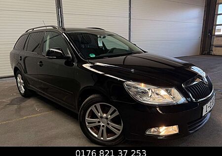 Skoda Octavia Combi *SHZ*KLMT*ALU*PDC*BLTO*SCHECKHEFT*