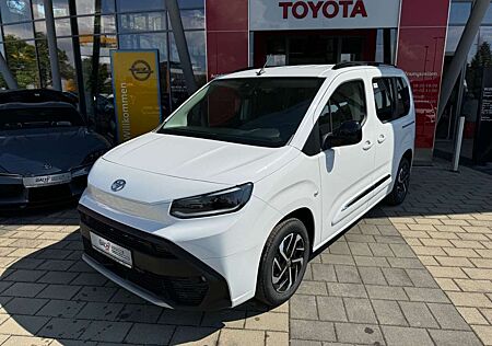 Toyota Pro Ace Proace Verso L1 1.2 Team Deutschland