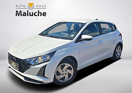 Hyundai i20 Select 100PS 6MT+Navi+Funktions-Paket+Kamera+