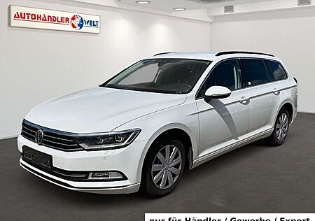 VW Passat Variant Volkswagen Passat Kombi 2.0 TDI Massage Navi LED