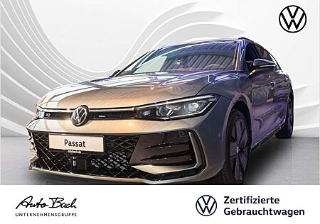VW Passat Variant Volkswagen R-Line 2.0 TDI 4MOTION DSG Matrix