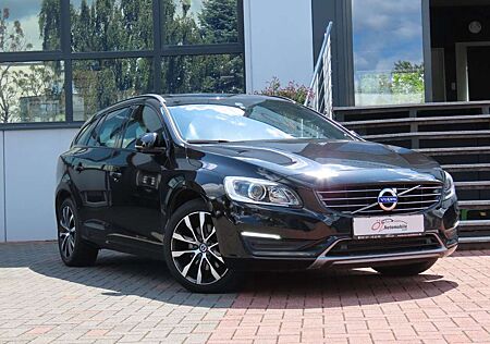 Volvo V60 D4 Geartronic Linje Svart Schiebedach Leder