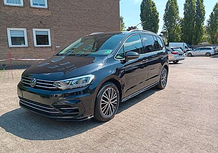 VW Touran Volkswagen Highline / R -Line * LED* Virtual *