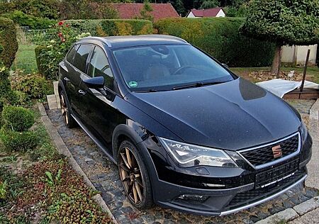 Seat Leon ST 2.0 TDI Start&Stop 4Drive DSG X-Perience