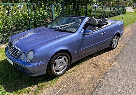Mercedes-Benz CLK 200 Cabrio Elegance *2.HAND+ORIGINALZUSTAND*