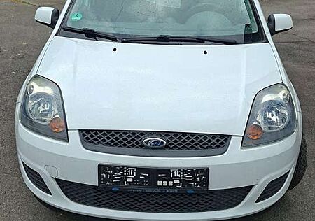 Ford Fiesta 1.4 White Magic