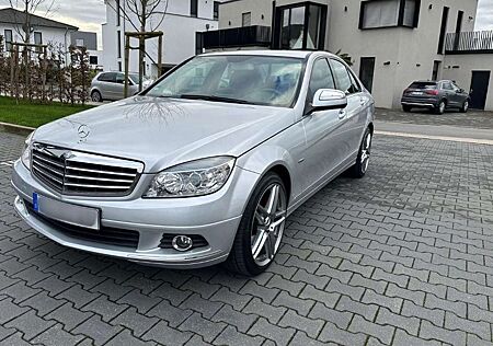 Mercedes-Benz C 200 Kompressor Elegance