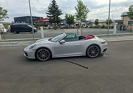 Porsche 992 911 Carrera Cabriolet PDK
