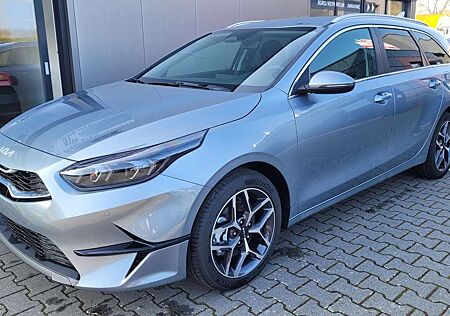 Kia XCeed Ceed SW / cee'd SW Ceed SW AT Top*VollLED*Navi*Shzg*Cam*