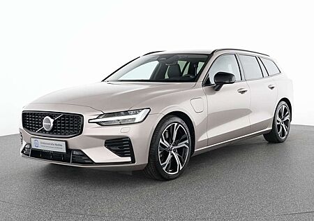 Volvo V60 T6 Recharge AWD Plus Dark 19"+H&K+VOLL-LED