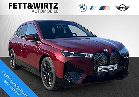 BMW iX xDrive40 Lr. 435,- br. o.Anz. 24Mon/5`Km p.A.