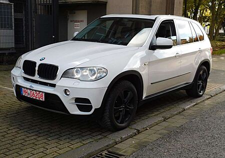 BMW X5 xDrive30d/Leder/Panorama/Navi/Xenon