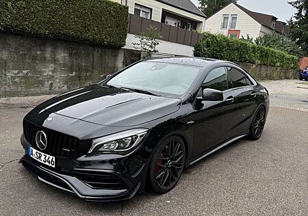 Mercedes-Benz CLA 45 AMG 4Matic Speedshift DCT 7G