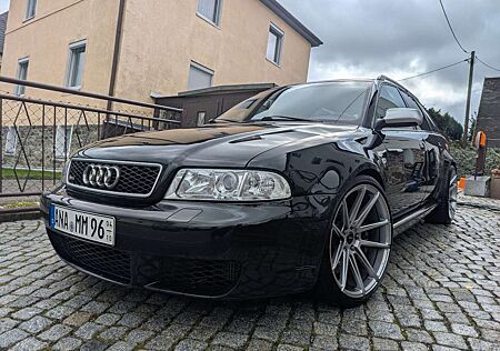 Audi RS4 !LETZTER PREIS!