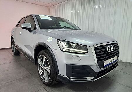 Audi Q2 quattro DESIGN 190PS Leder NAV TEL LED CarPl.