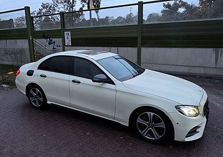 Mercedes-Benz E 220 d 9G DigitalTacho Ambiente TaxiAusstattung 18Zoll