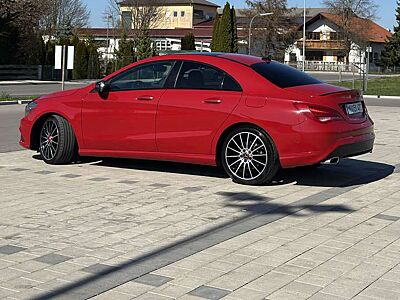 Mercedes-Benz CLA 220 CDI 7G-DCT Urban