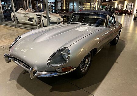 Jaguar E-Type Cabrio 1 Serie 3.8 l