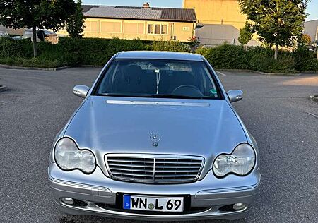 Mercedes-Benz C 200 Kompressor Elegance