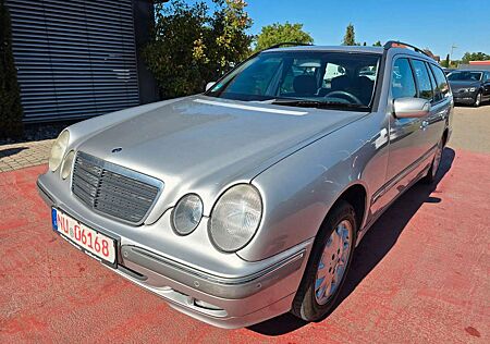Mercedes-Benz E 280 T 4MATIC ELEGANCE