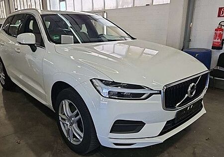 Volvo XC 60 XC60 Momentum Pro 2WD *AHK*AppleCarPlay*Kamera*
