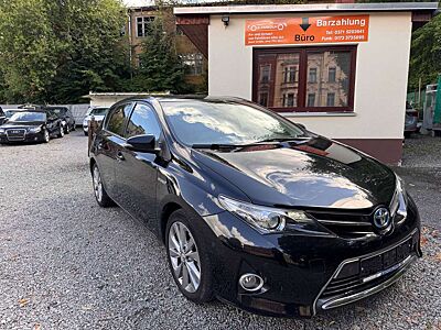 Toyota Auris Hybrid Executive LEDER PANO