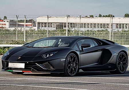 Lamborghini Aventador Ultimae 1. Hand deutsch