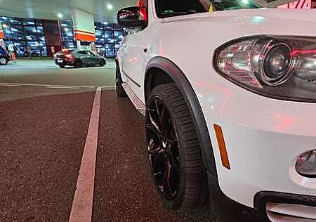 BMW X5 4.8i E70 2007