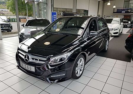 Mercedes-Benz B 180 URBAN AUTOMATIK LED PTS SHZ AHK