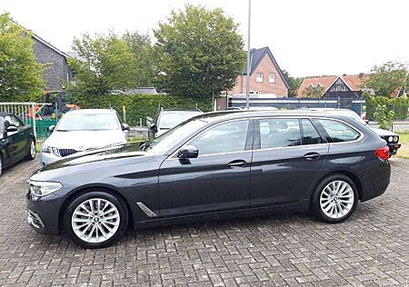 BMW 530 d Touring Luxury Line*Leder*Head Up*AHK*LED*
