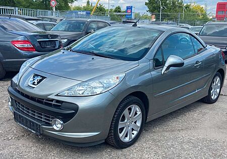 Peugeot 207 Sport/ Klimaanlage / Scheckheft / Parksensoren