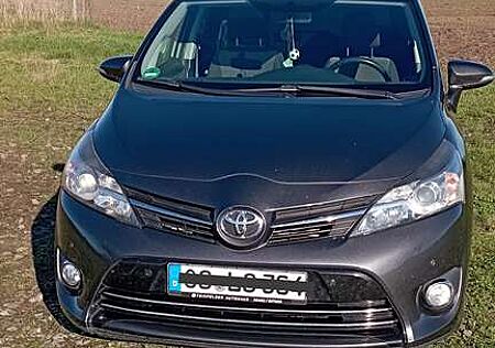 Toyota Verso 1.6 D-4D 5-Sitzer Start/Stop Executive