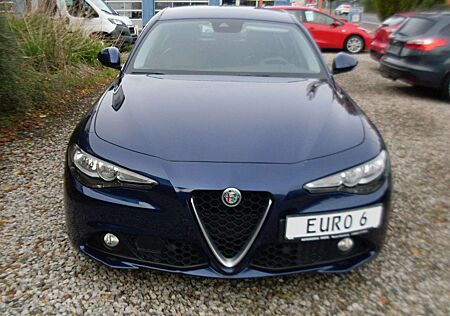 Alfa Romeo Giulia Super 1.Hand