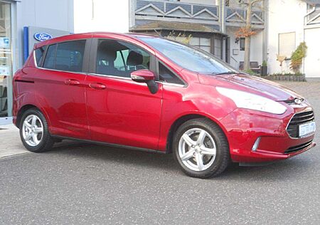 Ford B-Max Titanium