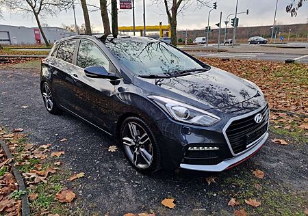 Hyundai i30 Limo. Turbo Panorama / Navi / Euro 6