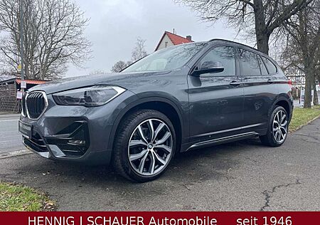 BMW X1 sDrive18d Sport Line | LED | Navi+ | Head-Up