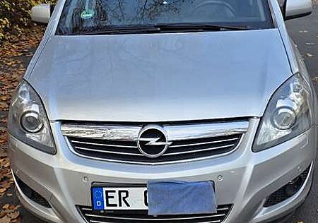 Opel Zafira 1.8 Family Plus