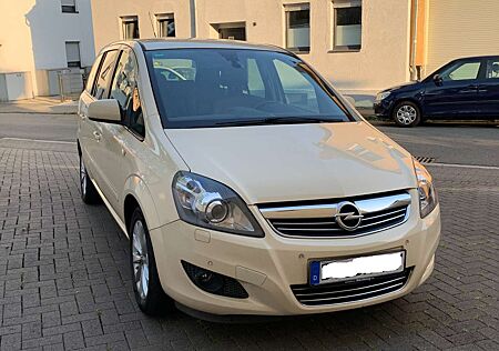 Opel Zafira 1.7+CDTI+ecoFLEX+Family