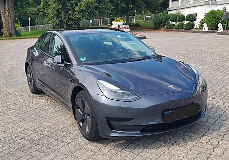 Tesla Model 3 RWD Hinterradantrieb