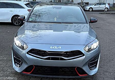 Kia Pro_ceed ProCeed / pro_cee'd 1.6 T-GDI DCT7 OPF GT Insp.Neu + Zusatzgarantie 3J