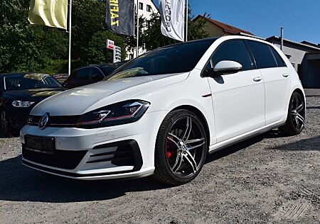 VW Golf Volkswagen VII Lim. GTI "NAVI/LED/SHZ/ACC/PDC"