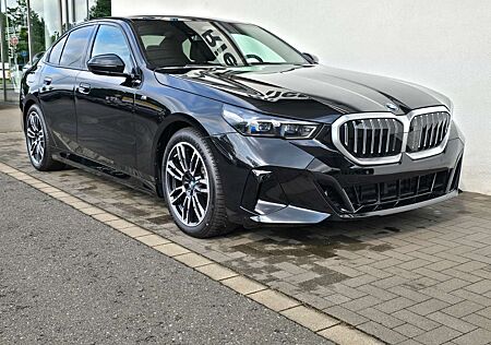 BMW 520 i M Sportpaket*Komfortsitze*Standhzg*AHK*h/k*