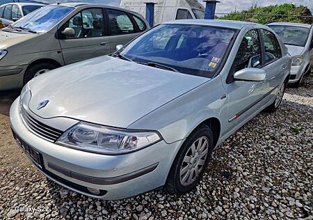 Renault Laguna 2.0 16V Elysee